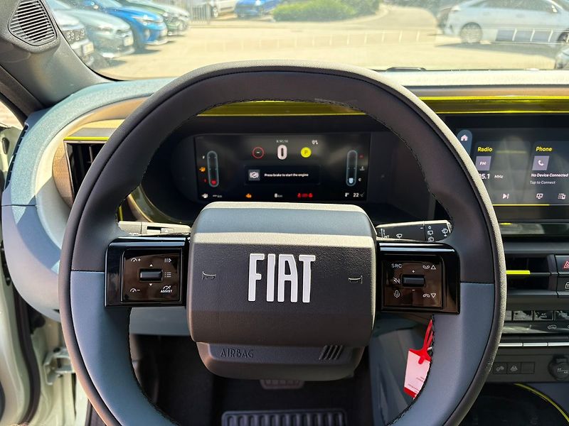 Fiat Grande Panda La Prima 1.2 Turbo Hybrid 110k - fotka 12 z 14