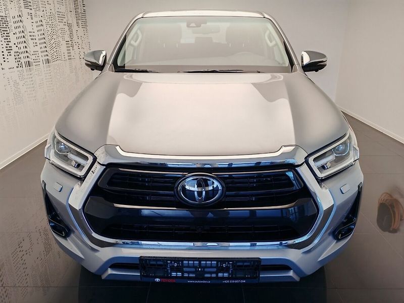 Toyota Hilux 2.8L Diesel - 4x4 - 6 AT Doubl - fotka 2 z 5