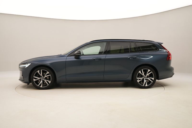 Volvo V60 B4 DARK PLUS AUT CZ - fotka 10 z 54