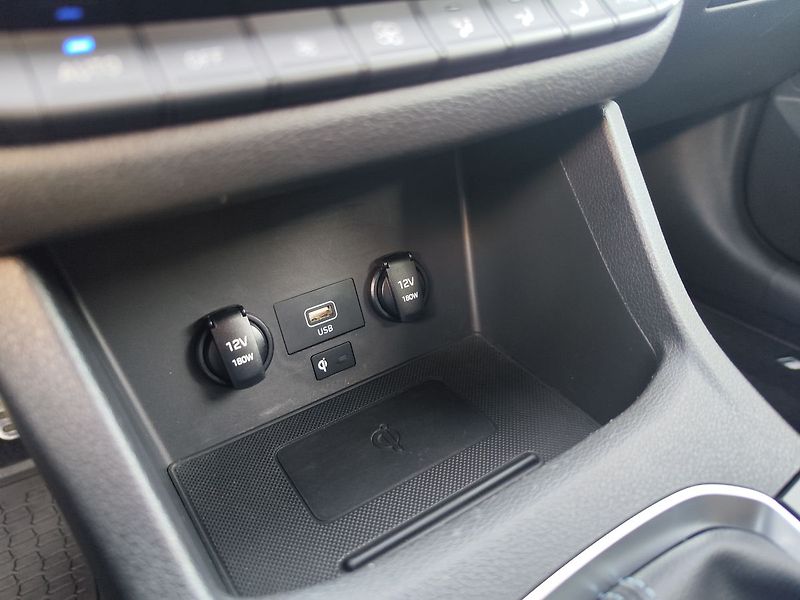 Hyundai i30 2.0 T-GDI/206kW N-Performance - fotka 24 z 38