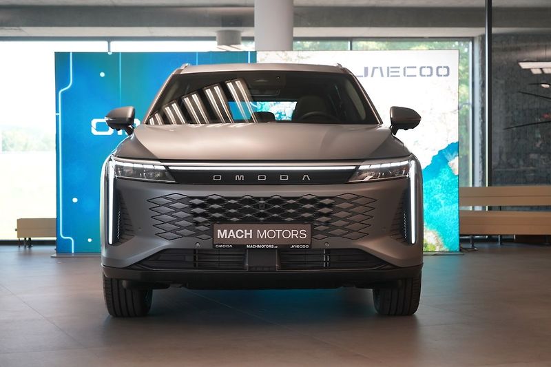 Omoda Ostatní 1.5 T-GDI 3DHT AWD PREMIUM - fotka 2 z 53