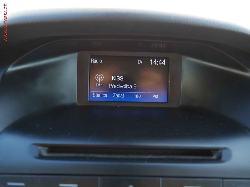 Ford Focus (2015) 1.5 TDCi, ČR, AC, temp - fotka 15 z 20