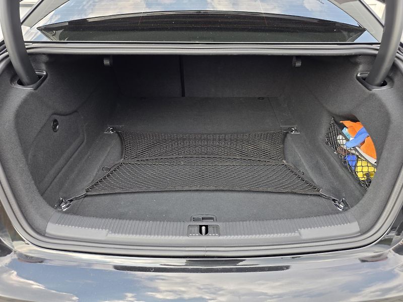Audi A6 (2017) 3.0TDI 160kW QUATTRO BUFÍK - fotka 24 z 25
