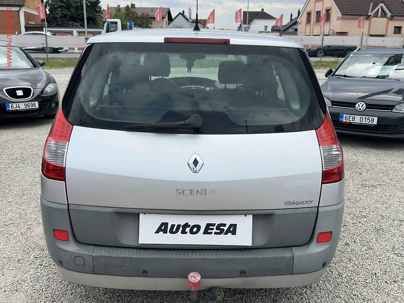 Renault Scénic (2006) 1.9 dCi, AC, TZ - fotka 5 z 15
