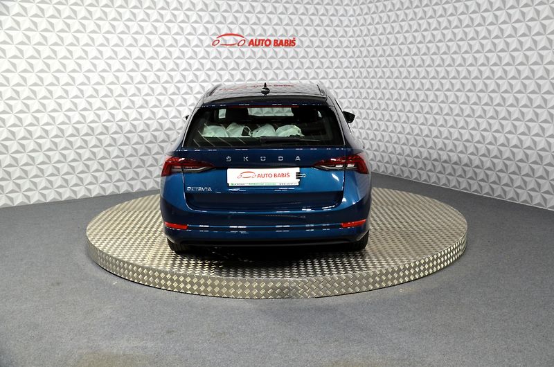 Škoda Octavia (2023) Combi 1.5TSI 110 Style - fotka 6 z 19