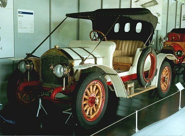 Vozidlo RAF z roku 1907., zdroj: Wikimedia Commons, volné dílo