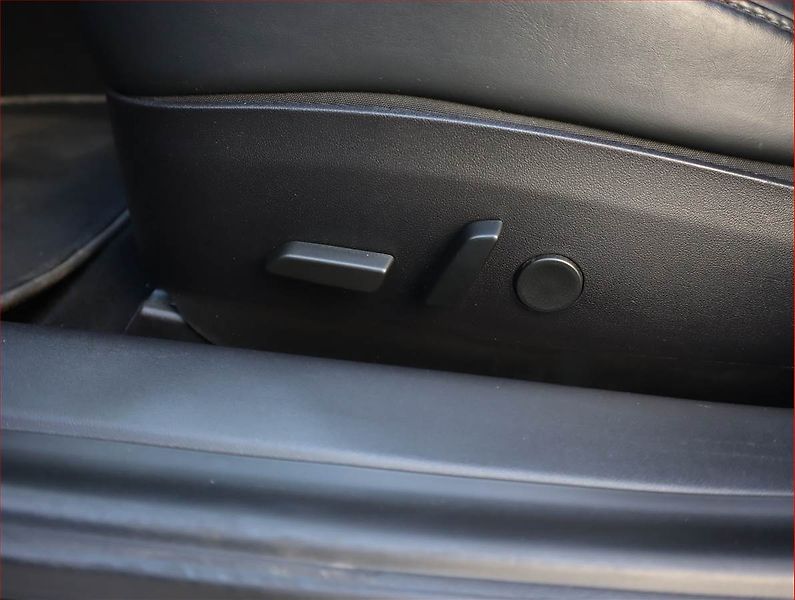 Tesla Model 3 (2019) Std Range Plus 52kWh, SoH 80% - fotka 23 z 25