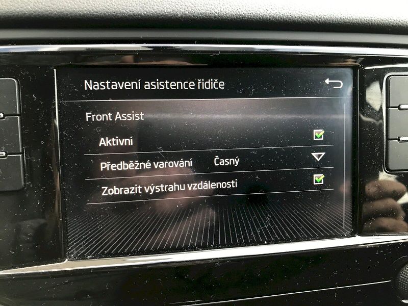 Škoda Octavia (2018) AMB TD 85/1.6 A7F - fotka 20 z 25