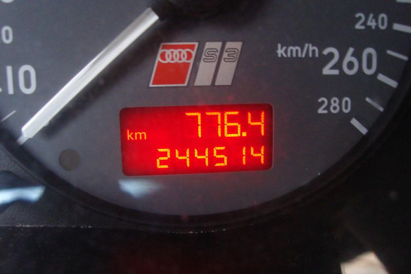 Audi S3 (2000) 5V Turbo,Quattro - fotka 53 z 62
