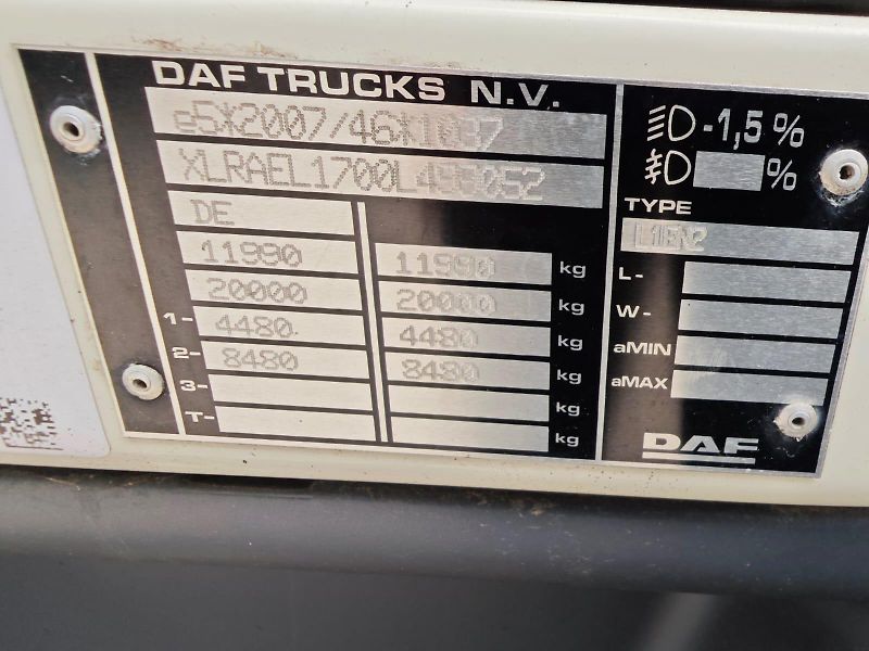 DAF LF 230, 18 PAL, ČELO, KLIMA - fotka 15 z 21