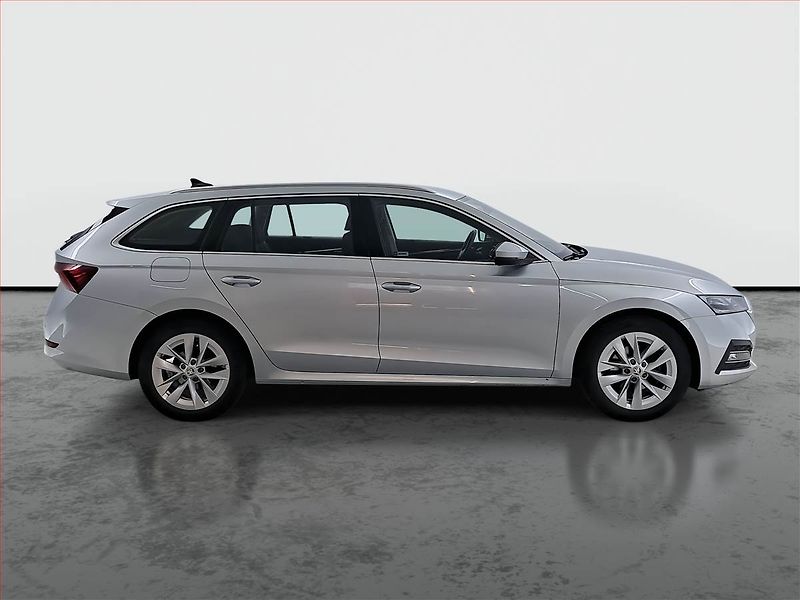 Škoda Octavia (2023) 1.5 TSI e-tec - fotka 6 z 17
