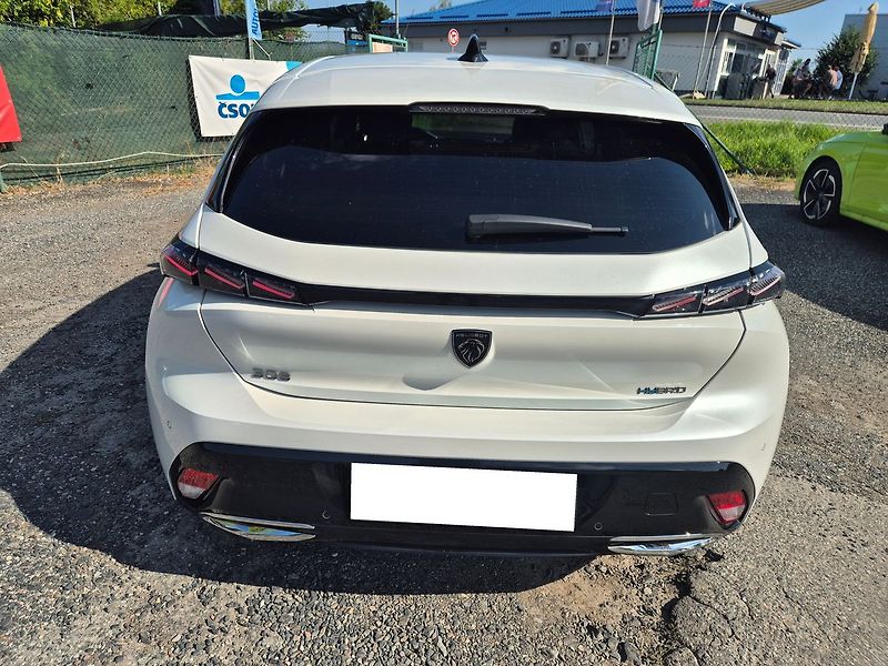 Peugeot 308 GT Hybrid 225 e-EAT8, CZ, 1. m - fotka 6 z 25