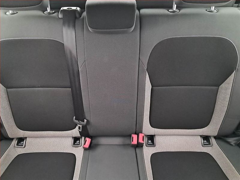 Škoda Fabia (2017) 1.2 TSI, ČR,1.maj, Serv.kniha - fotka 10 z 16