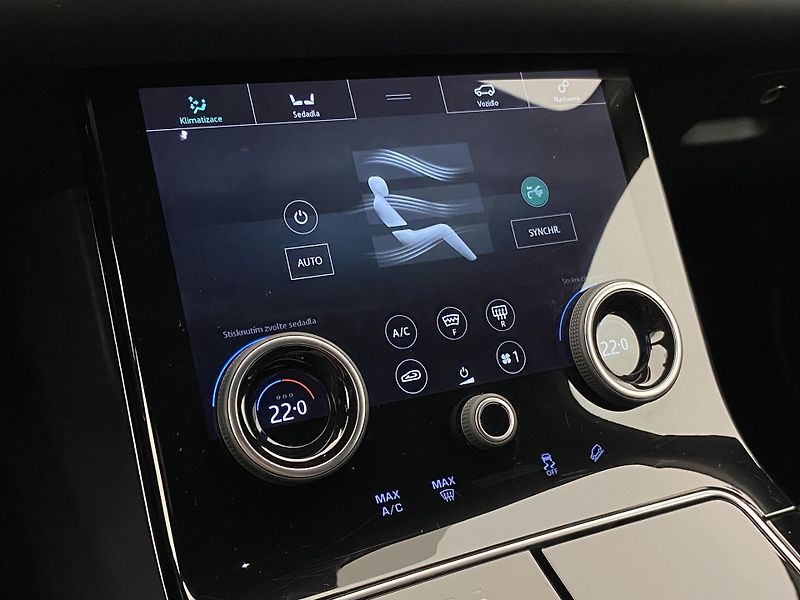 Land Rover Range Rover Velar D300 HSE AWD AUT CZ - fotka 36 z 55