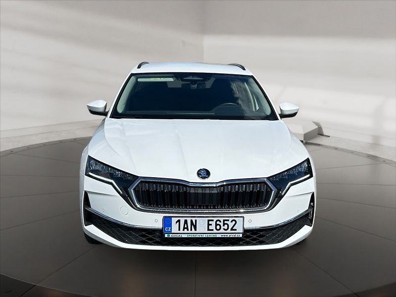 Škoda Octavia 1,5 T 85 Selection DSG - fotka 2 z 11