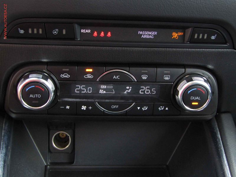 Mazda CX-5 (2017) 2.2D 4x4, ČR, AT, navi - fotka 16 z 22