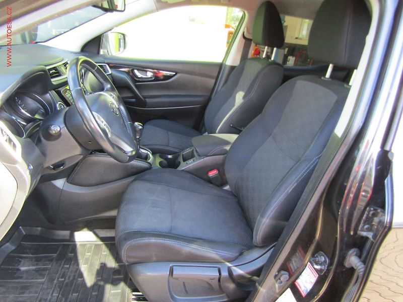 Nissan Qashqai (2016) 1.6DIG-T, ČR, AC, kamera - fotka 9 z 18