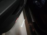 Škoda Superb 2.0TDI 147KW DSG 4x4 L&K TOP! - náhled 14