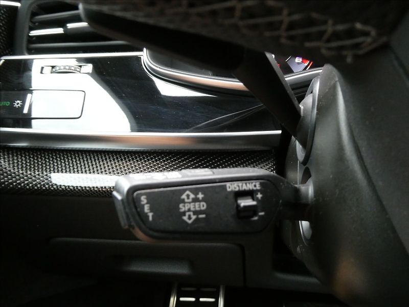 Audi SQ7 4,0 TDi V8 320kWwebasto,matrix - fotka 43 z 50