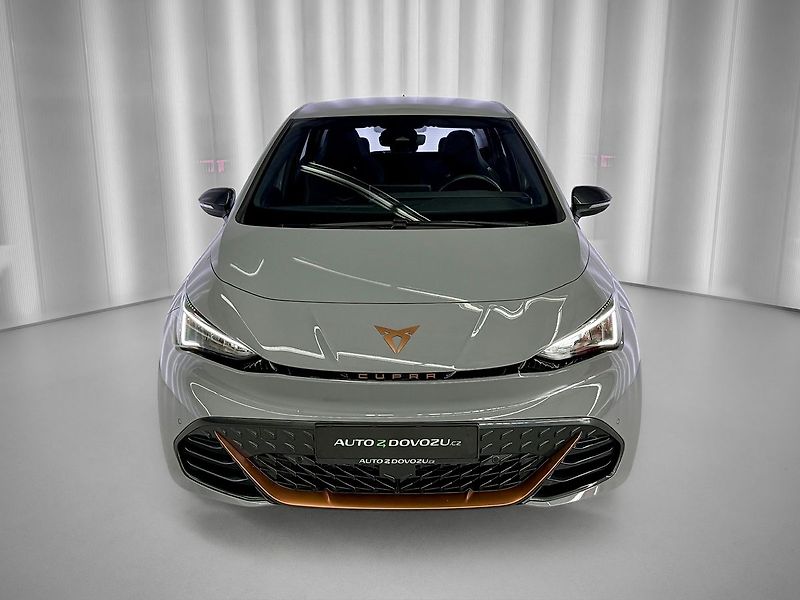 Cupra Born 150 KW / 58 KWH, ACC, LANE, FR - fotka 2 z 23