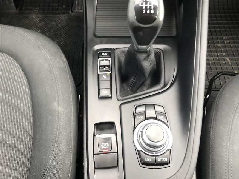 BMW X1 2,0   XDRIVE 4x4 - fotka 13 z 19