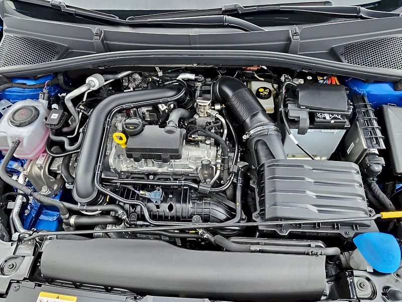 Škoda Fabia (2023) Monte Carlo TSI 81/1.0 M6F - fotka 27 z 28