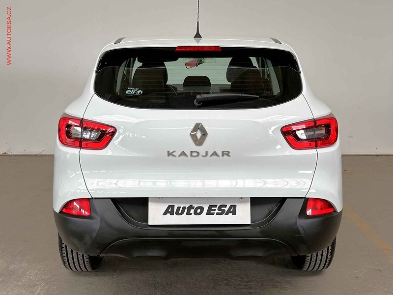 Renault Kadjar (2015) 1.2 TCe, 2.maj,ČR, Výhř.sed. - fotka 5 z 15