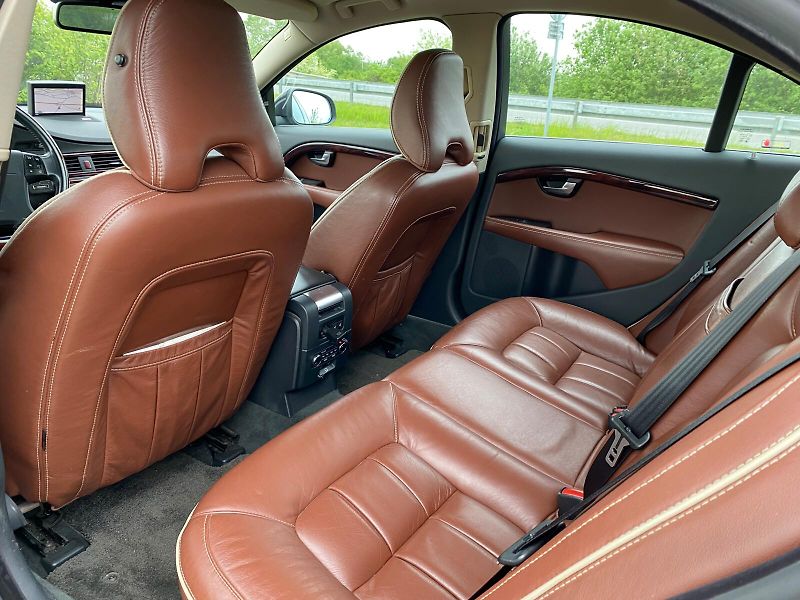 Volvo S80 (2008) Volvo S80 V8 4.4 - fotka 2 z 19