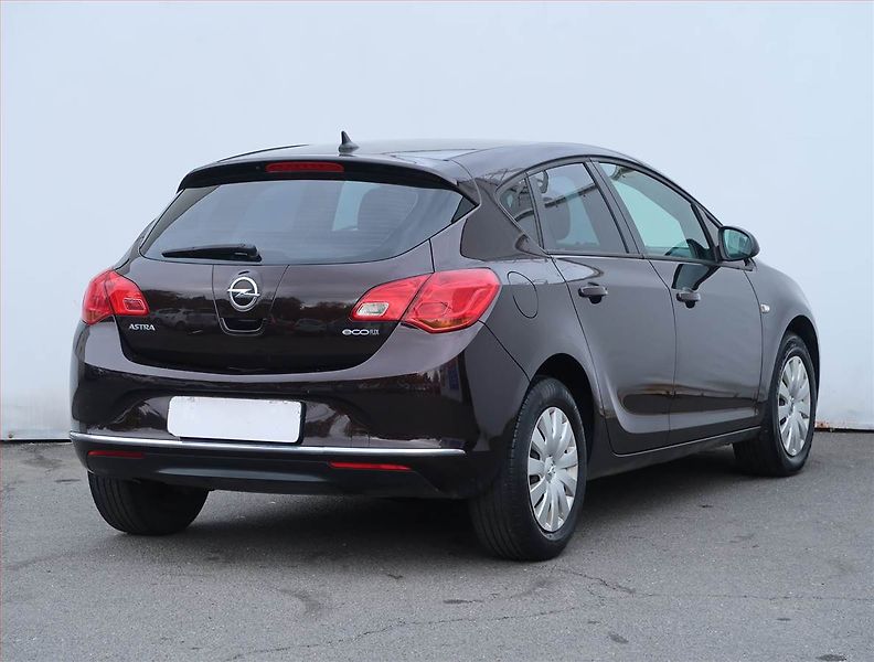 Opel Astra (2014) 1.6 CDTI, Serv.kniha, Tempomat - fotka 5 z 18