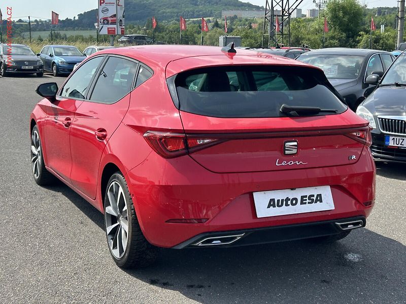 Seat Leon (2021) 1.5 TSi, ČR, LED, navi - fotka 6 z 19