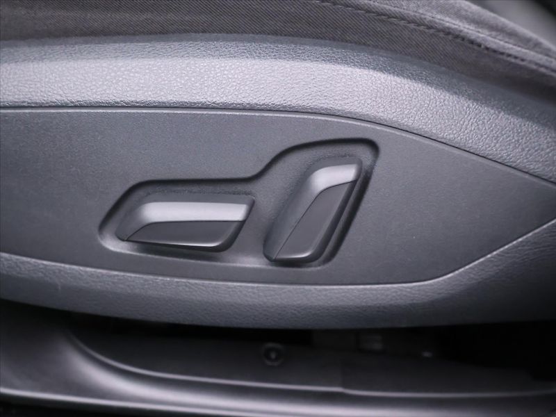 Audi A5 3,0 TDI Quattro CZ S-Tronic - fotka 16 z 36