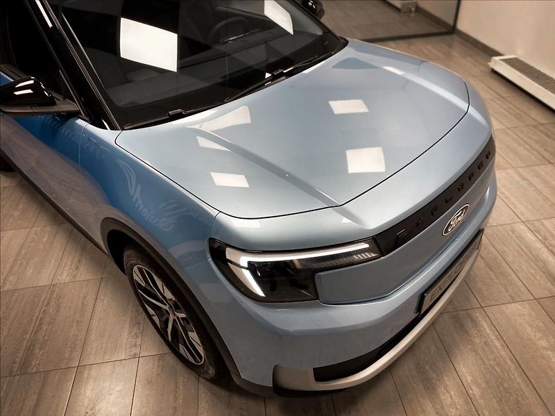Ford Explorer (2024) 0,1 79 kWh AWD - fotka 15 z 17