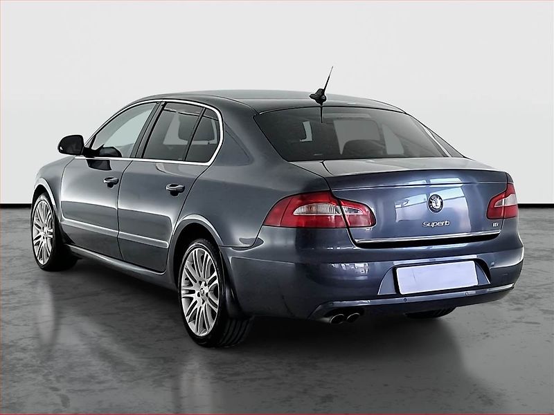 Škoda Superb (2009) 2.0 TDI, Navi, Tempomat - fotka 4 z 20