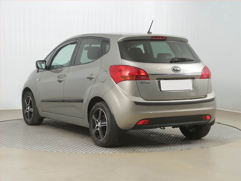 Kia Venga (2016) 1.6 CVVT - fotka 4 z 14