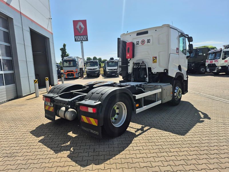 Renault Trucks T (2022) 480 ADR - cisternové vozidlo - fotka 3 z 7