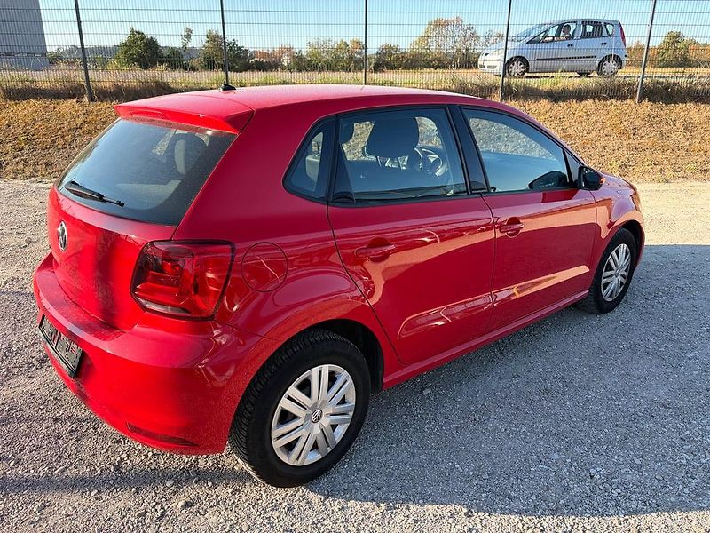 Volkswagen Polo (2017) 1,0 MPi - 1 Majitel - fotka 5 z 12
