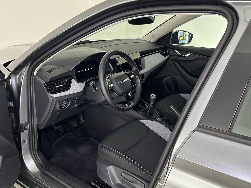 Škoda Kamiq Selection - fotka 6 z 27