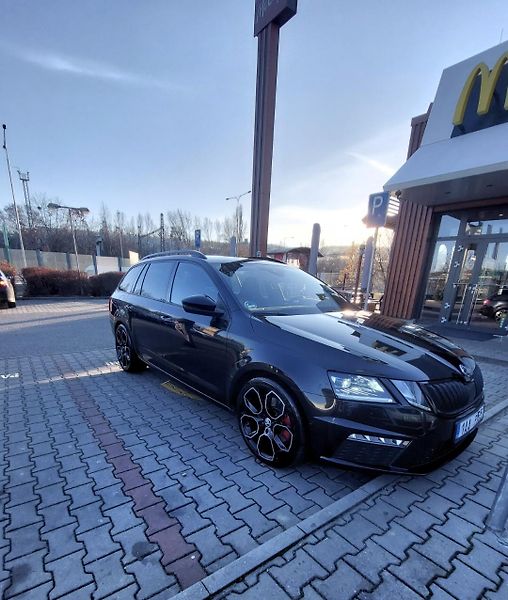 Škoda Octavia (2020) Škoda Octavia RS  - fotka 4 z 9