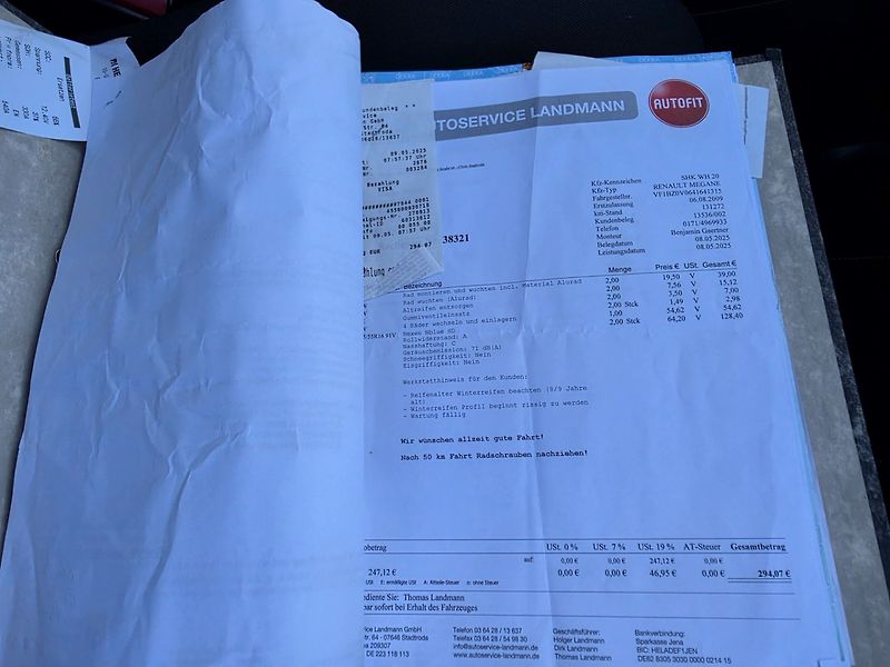 Renault Mégane (2009) 1.6 i Rozvody,TOP - fotka 23 z 27