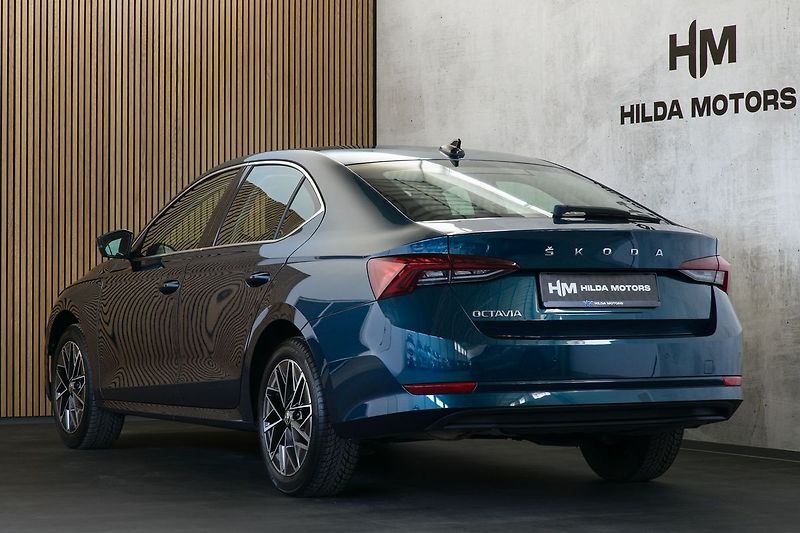 Škoda Octavia 2.0TDI 110kW Style LED Kessy - fotka 2 z 32