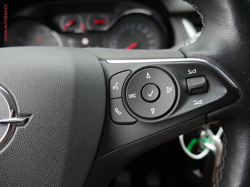 Opel Grandland X (2018) 1.2 T, ČR, AC, tempo, park - fotka 15 z 19