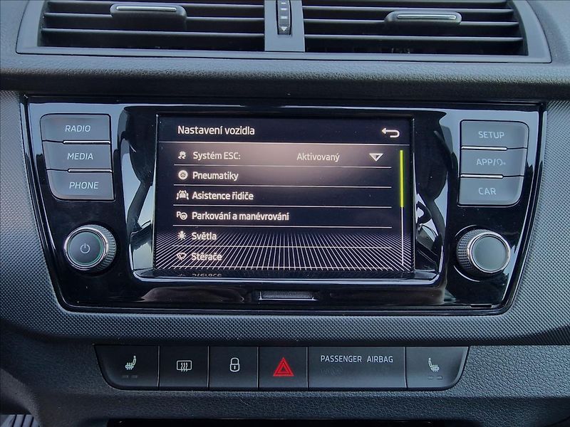 Škoda Fabia 1.0TSI Style, původ ČR,1.Maj. - fotka 30 z 48