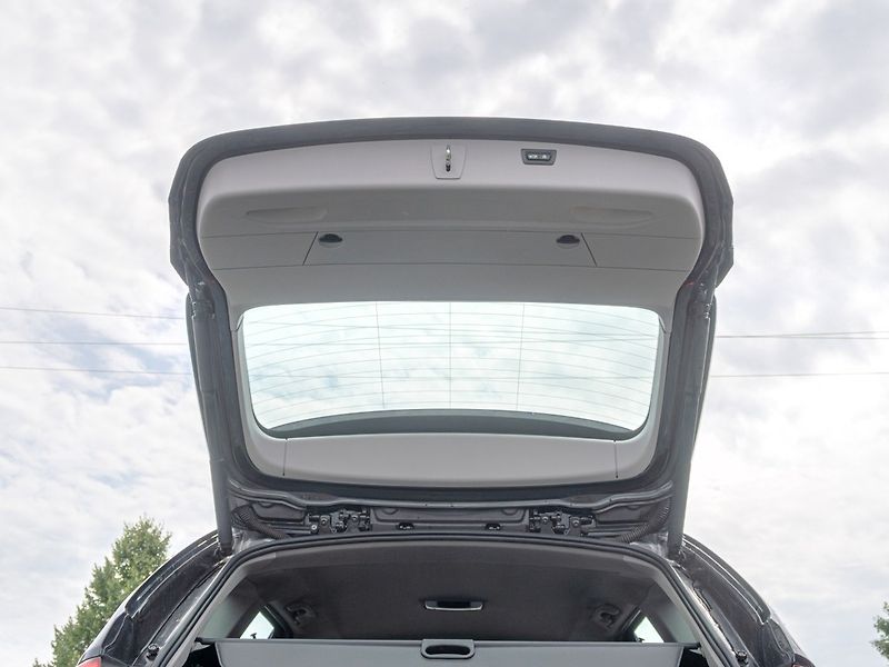 BMW Řada 3 (2017) 325D 165KW NAVI – LED - fotka 43 z 48