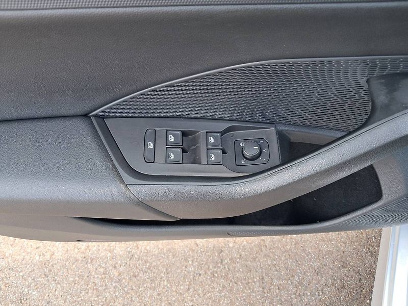 Škoda Octavia (2023) COMBI IV  STYLE 2.0 TDI / 85 k - fotka 16 z 28
