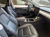 Tesla Model Y (2024) Berlin, AMD Ryzen, HW4 - náhled 3