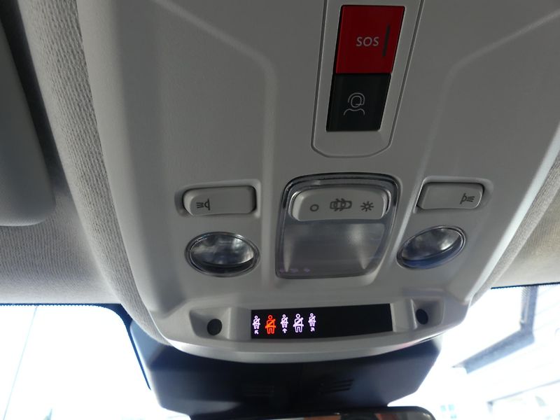 Citroën C4 (2026) PLUS Hybrid 145k Automatic  - fotka 18 z 21