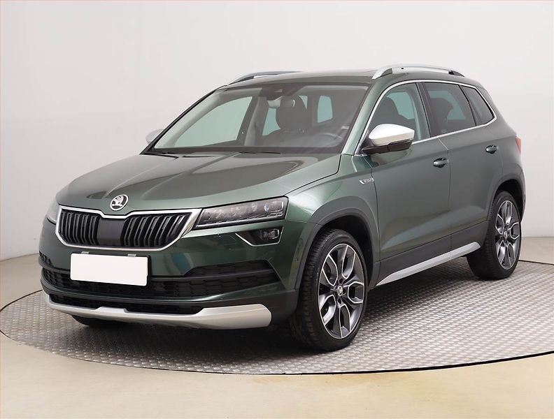 Škoda Karoq (2020) Scout 2.0 TDI - fotka 2 z 20