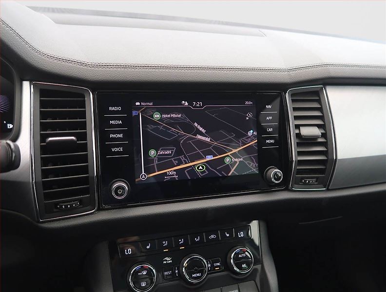 Škoda Kodiaq (2023) 2.0 TDI, digi klima - fotka 16 z 27