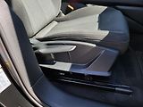 Audi e-tron 55 Quattro 300kW ČR 1.majitel - náhled 28
