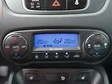 Hyundai ix35 (2012) 2.0 CRDi, ČR, AC, TZ, park - náhled 17